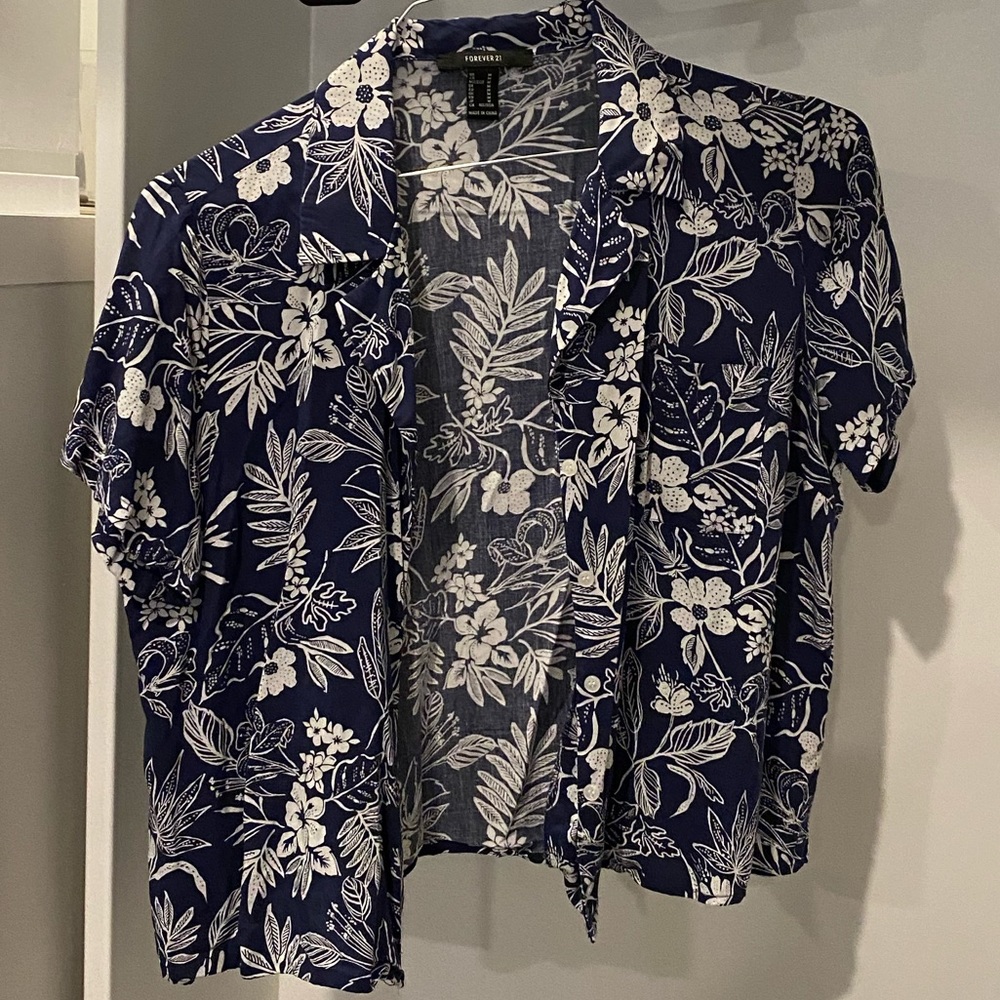 Crop top short sleeve Hawaiian top